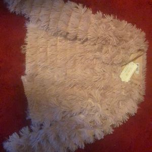 Beige fluffy string jacket